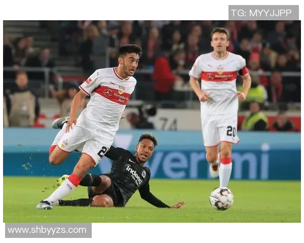 欧联杯激战莱比锡狂胜巴萨红牌争议引发全场热议