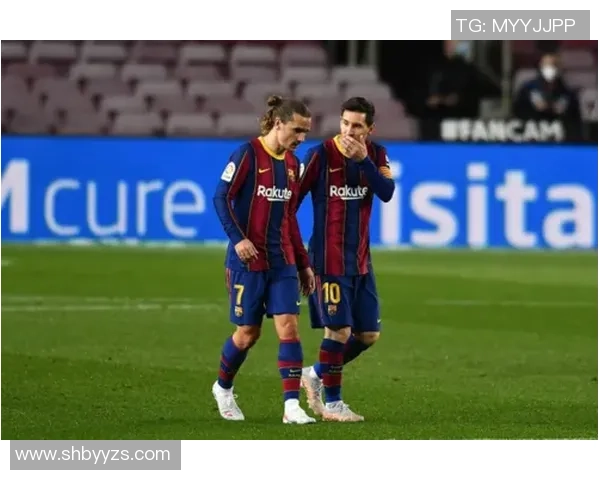 巴萨主场狂胜里昂梅西帽子戏法点燃欧冠激情与转会传闻再起