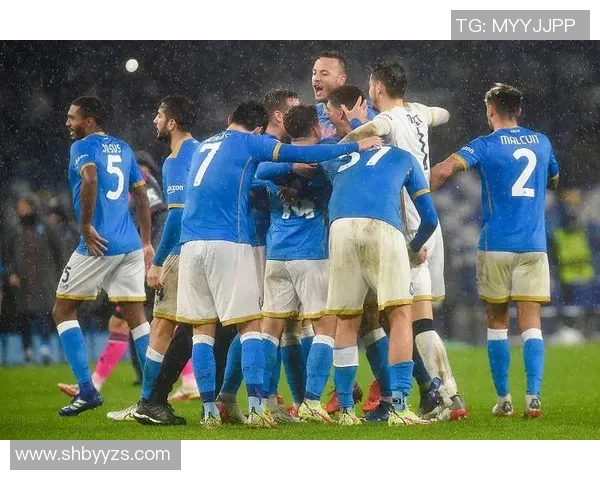 欧冠精彩对决：里昂与那不勒斯激战成平局补时进球引爆全场激情