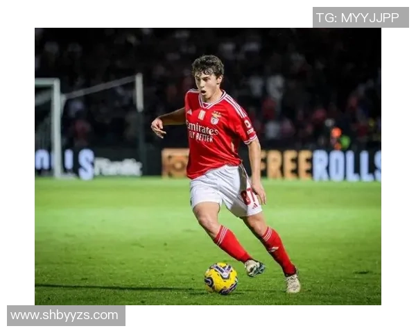 西甲激战本菲卡大胜利物浦赛后点评引发全场热议